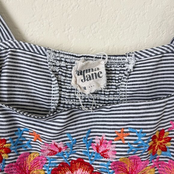 Savanna Jane Top Womens Medium Striped Floral Embroidered Ruffle Summer Tank M - Picture 9 of 9